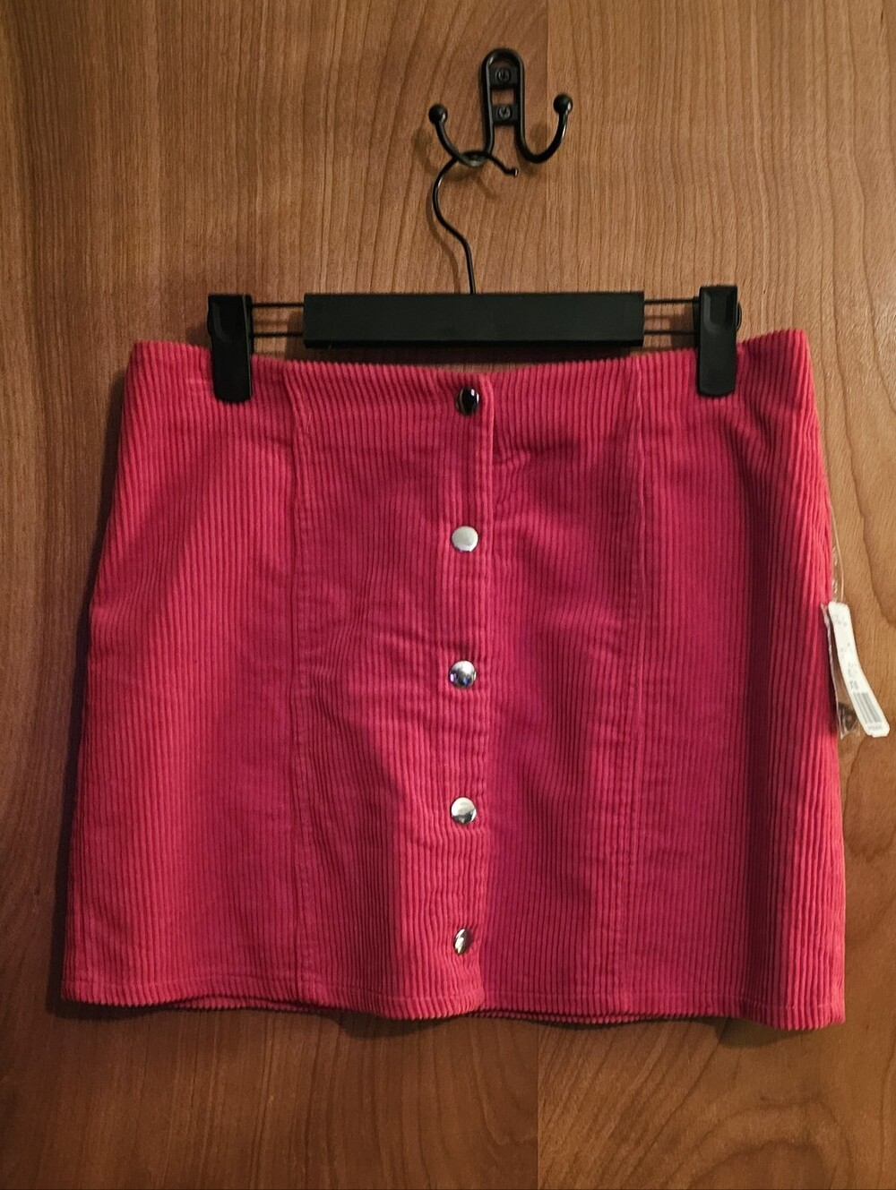 Forever 21 Red Corduroy Button-Front Mini Skirt Women's Size Medium NWT